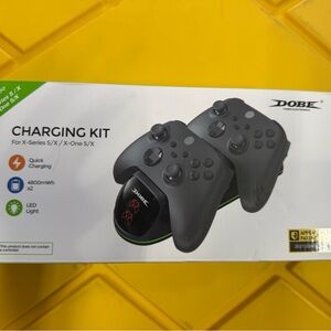 DOBE Charging Kit for Xbox Series X/S